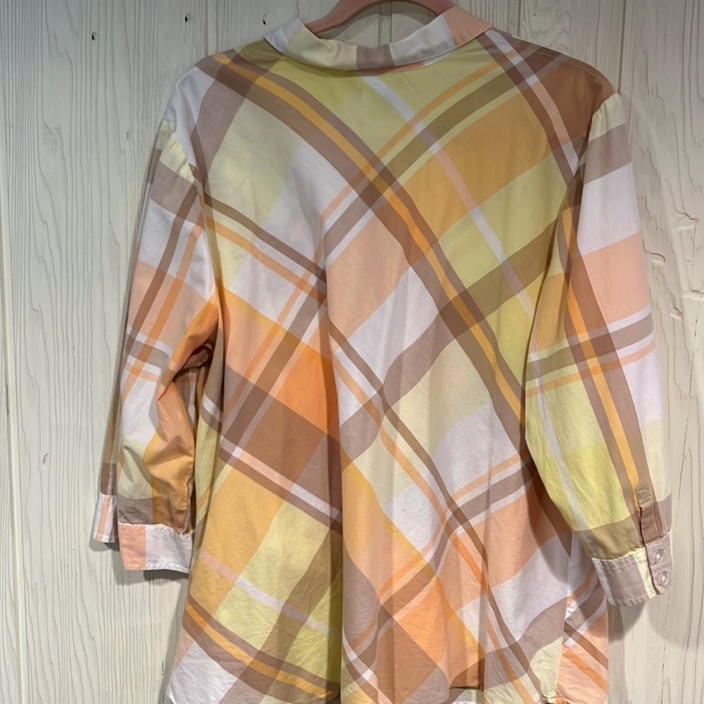 𝅺CJ BANKS button down blouse with embroidery SUZE 3X - Picture 7 of 10